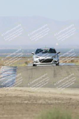 media/Sep-14-2025-Speed Ventures (Sun) [[b2951cd086]]/Yellow/Session 2 (Grapevine)/